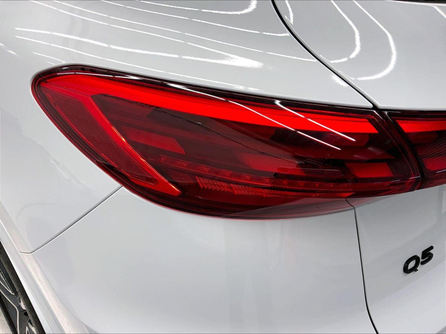 2025 Audi Q5 Premium - Photo 22