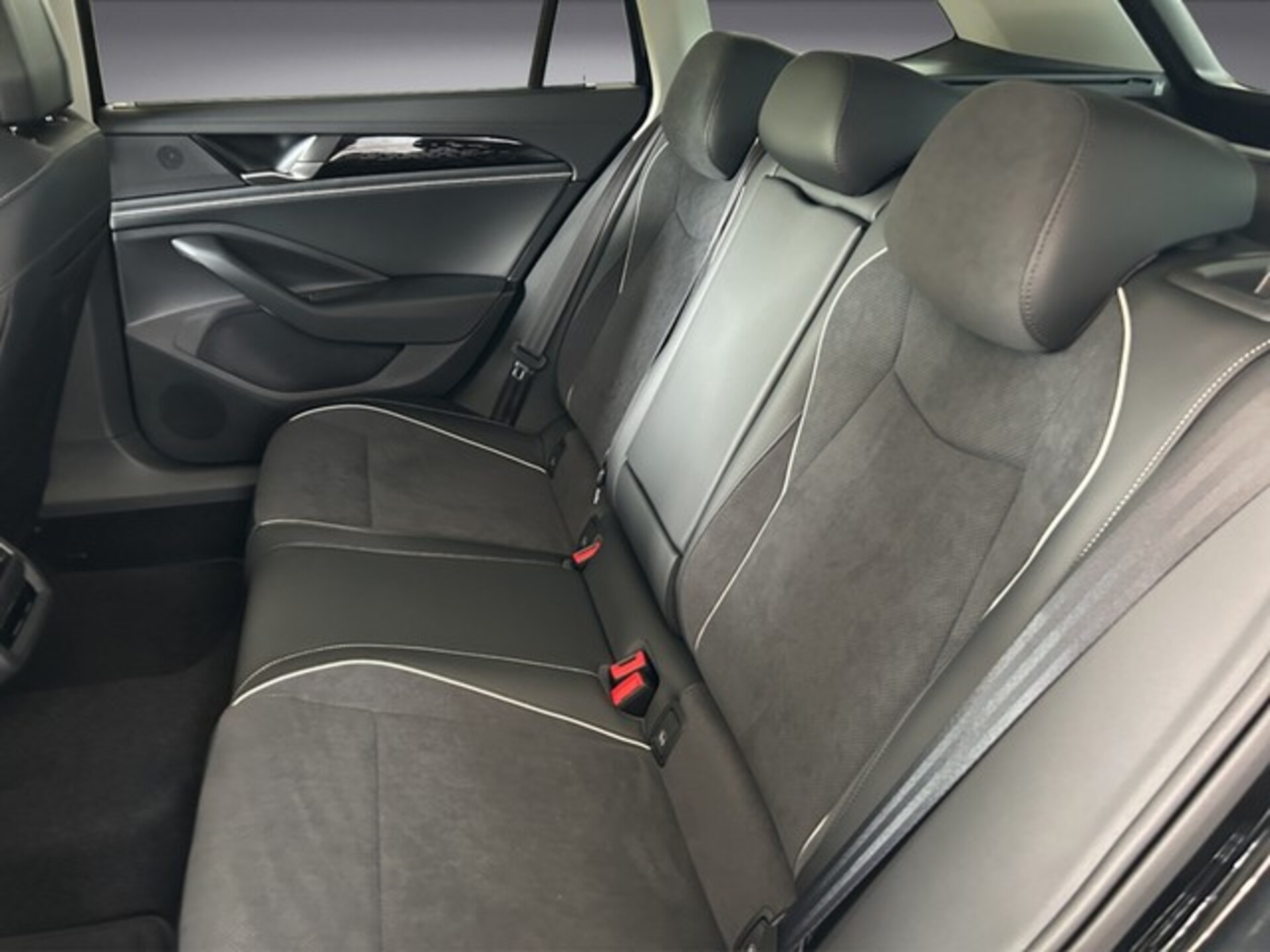 Volkswagen Passat Elegance