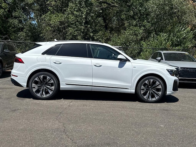 2026 Audi Q8