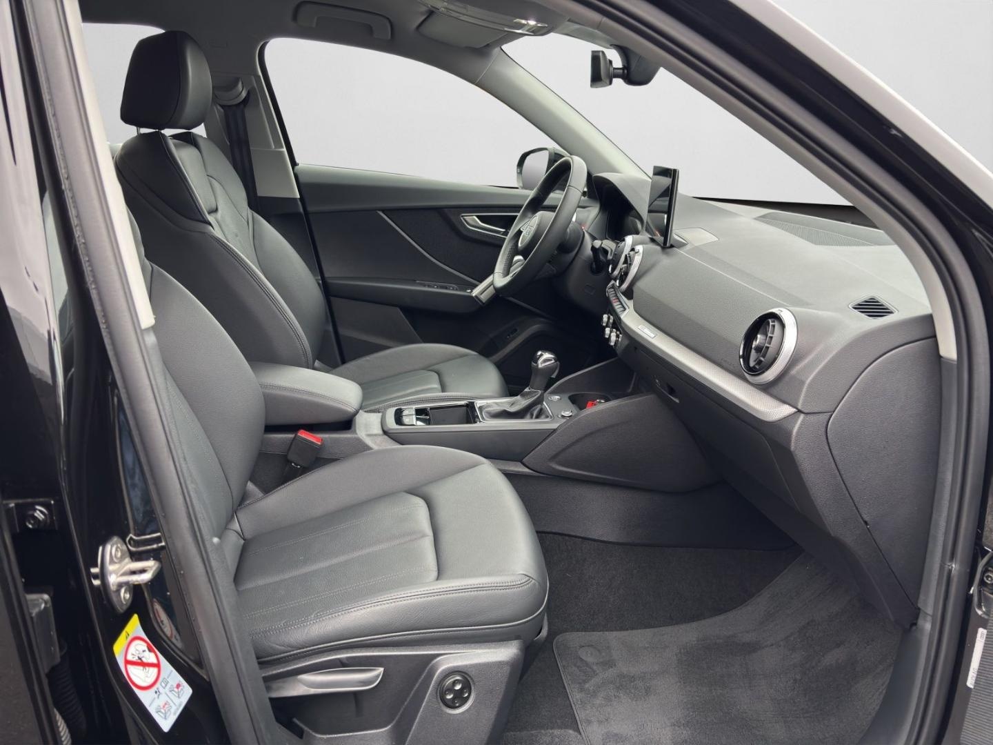Bild über Audi Q2 advanced 35 TFSI S tronic - für weitere Informationen kontaktieren Sie den Audi Partner