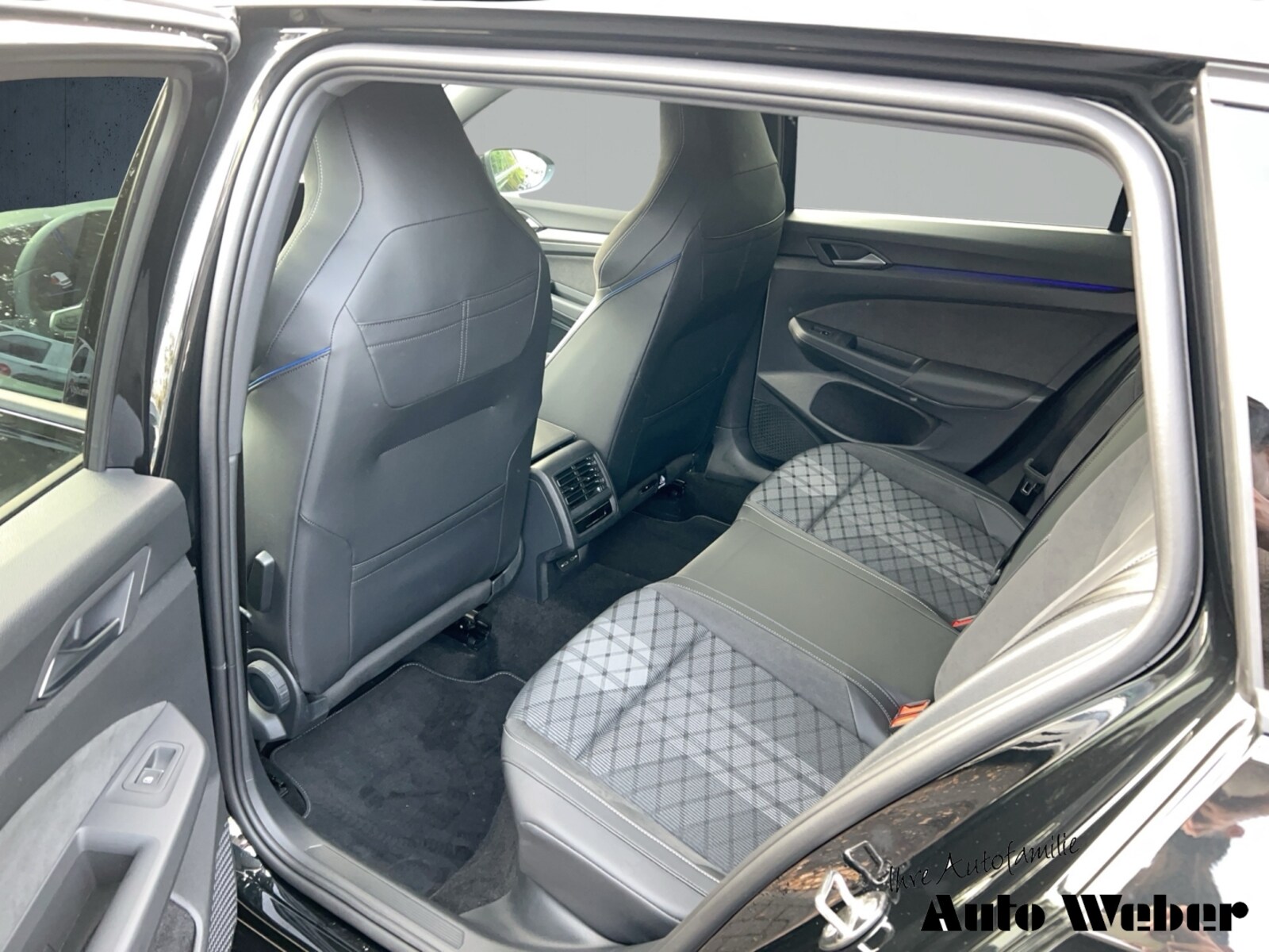 Volkswagen Golf Variant – Bild 12