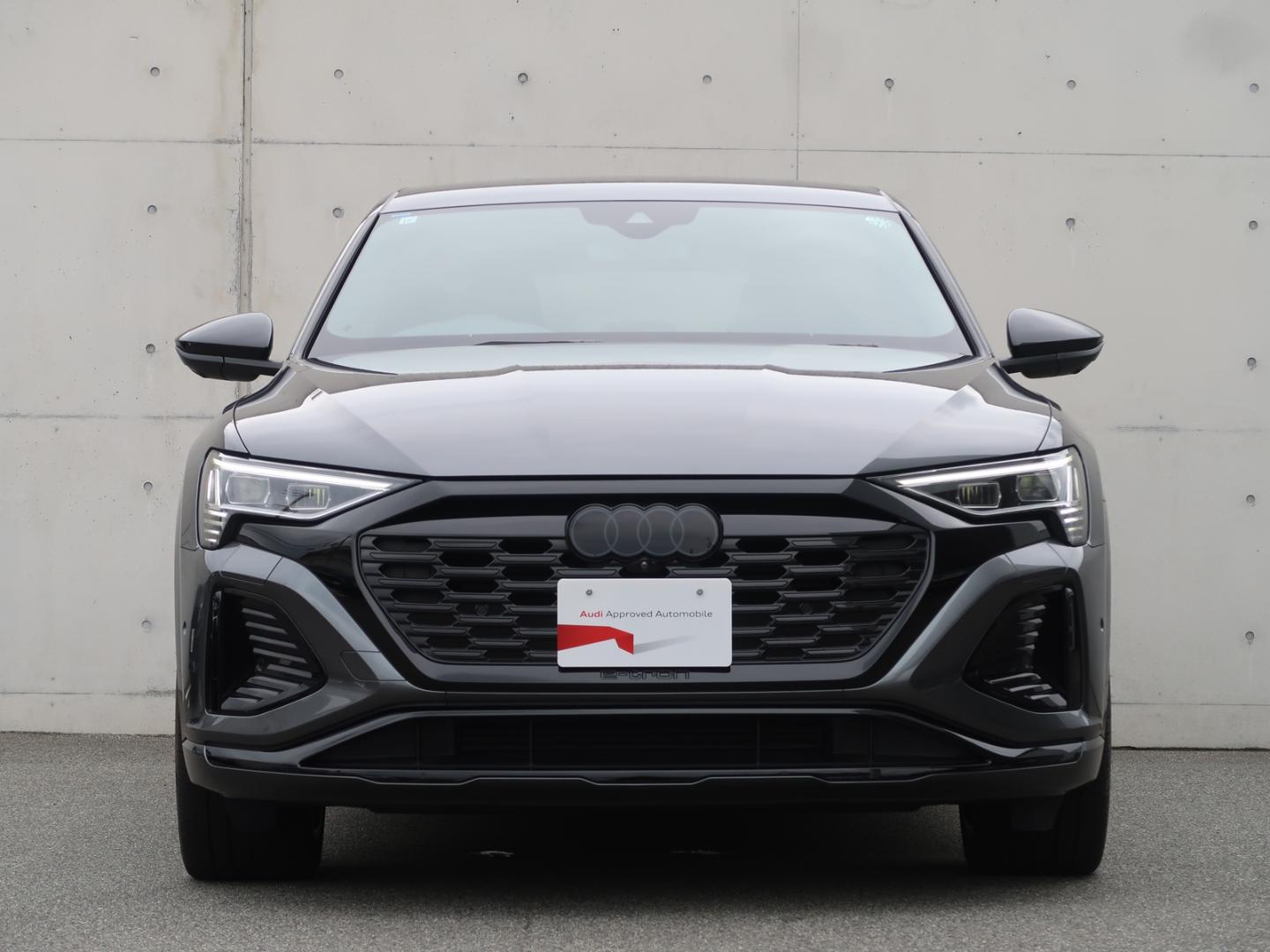 Image about Audi Q8 Sportback e-tron 55 e-tron S line