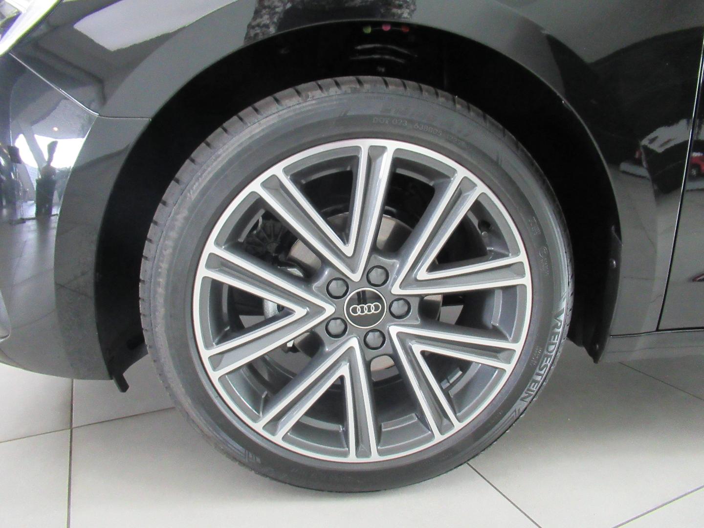 Image about Audi A1 Sportback Design 25 TFSI 70 kW (95 ch) S tronic