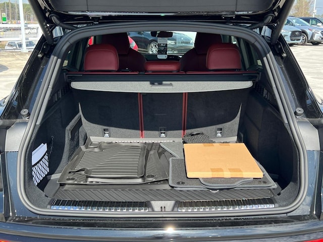 2025 Audi SQ5 Premium Plus - Photo 12