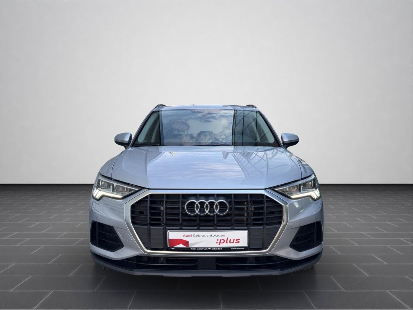 Bild über Audi Q3 35 TDI S tronic - für weitere Informationen kontaktieren Sie den Audi Partner