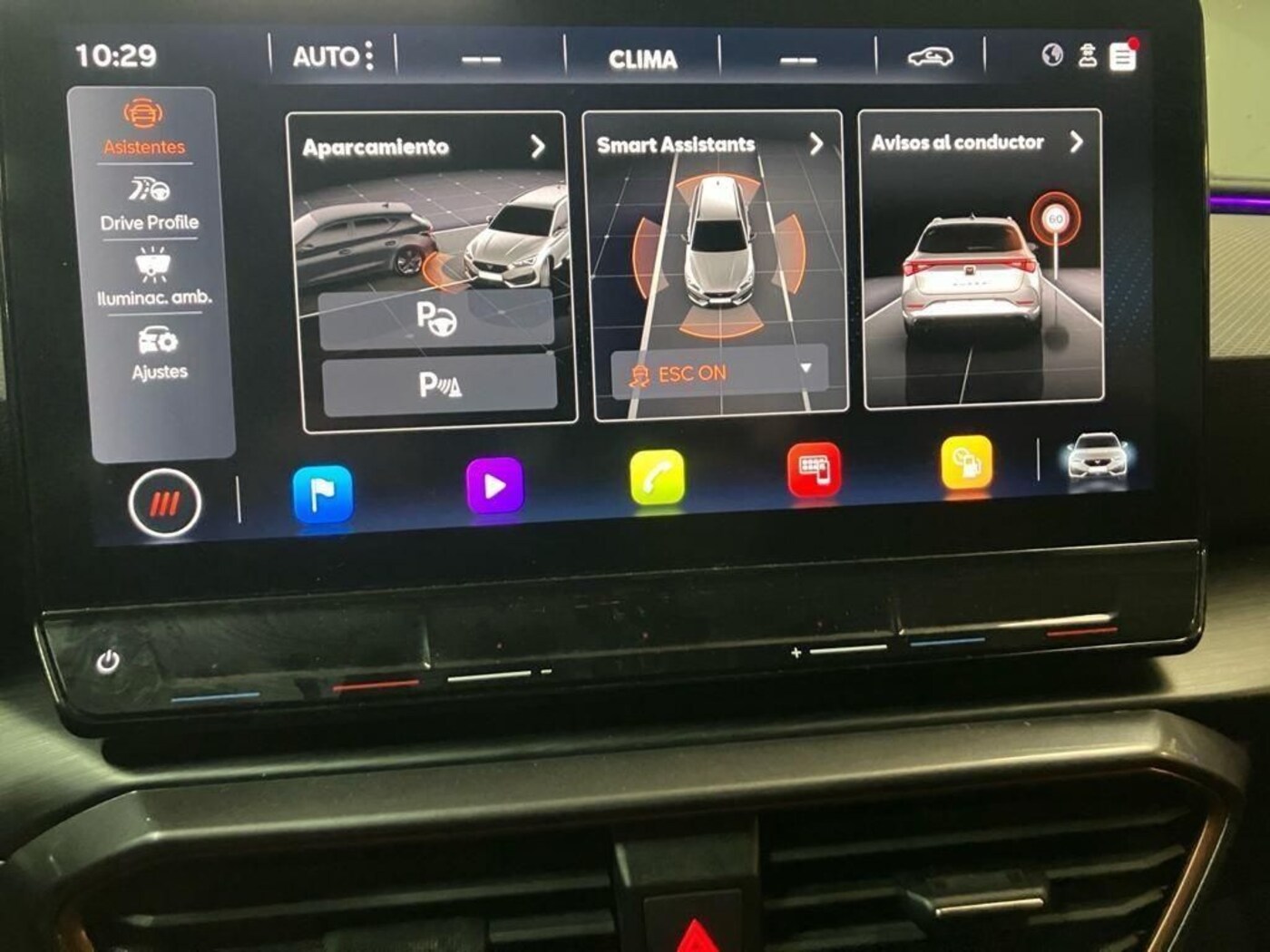 CUPRA Leon León 1.5 TSI e-Hybrid DSG 150 kW (204 CV) — photo 14