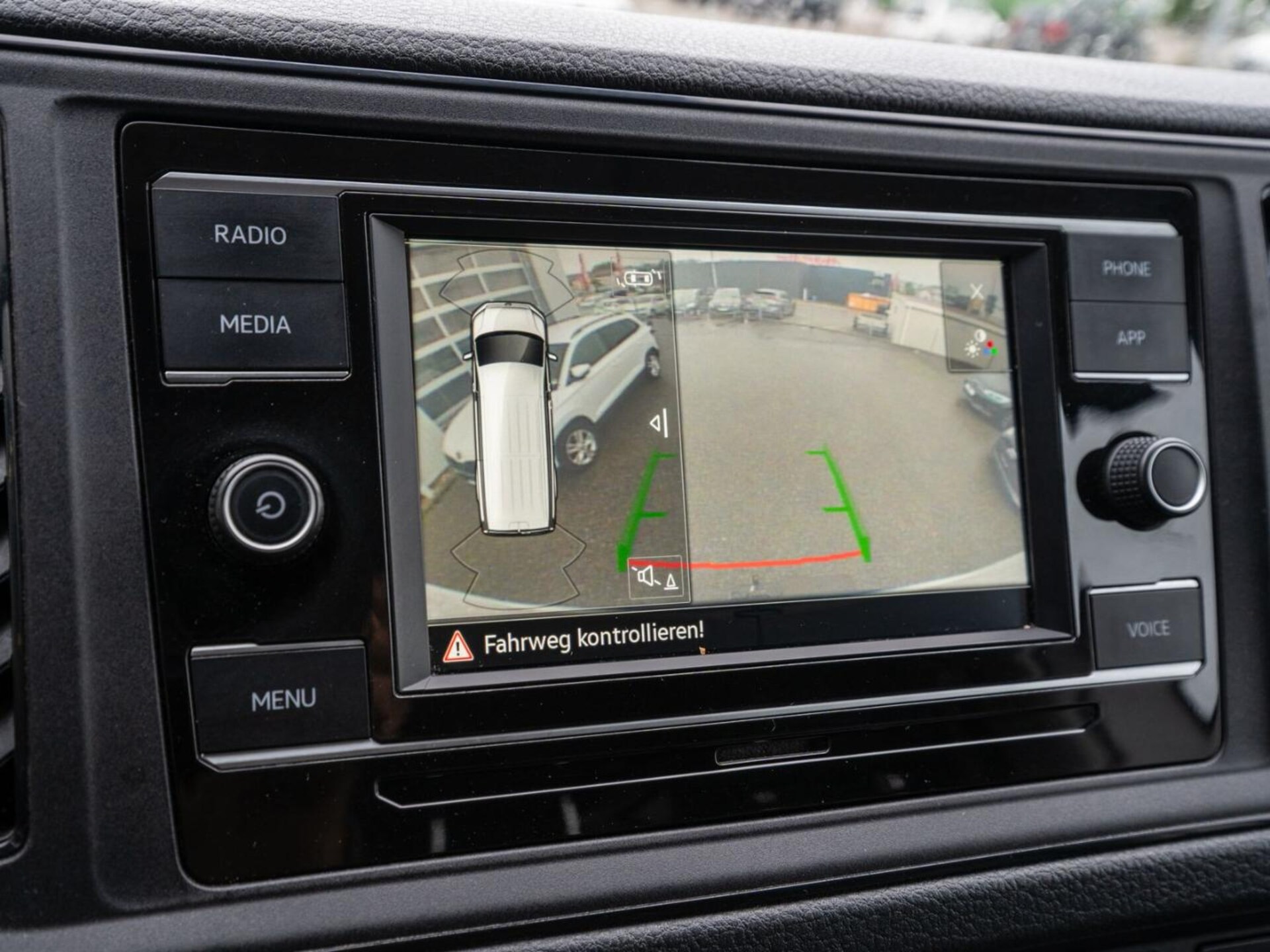 Volkswagen Crafter Kasten mittlerer Radstand