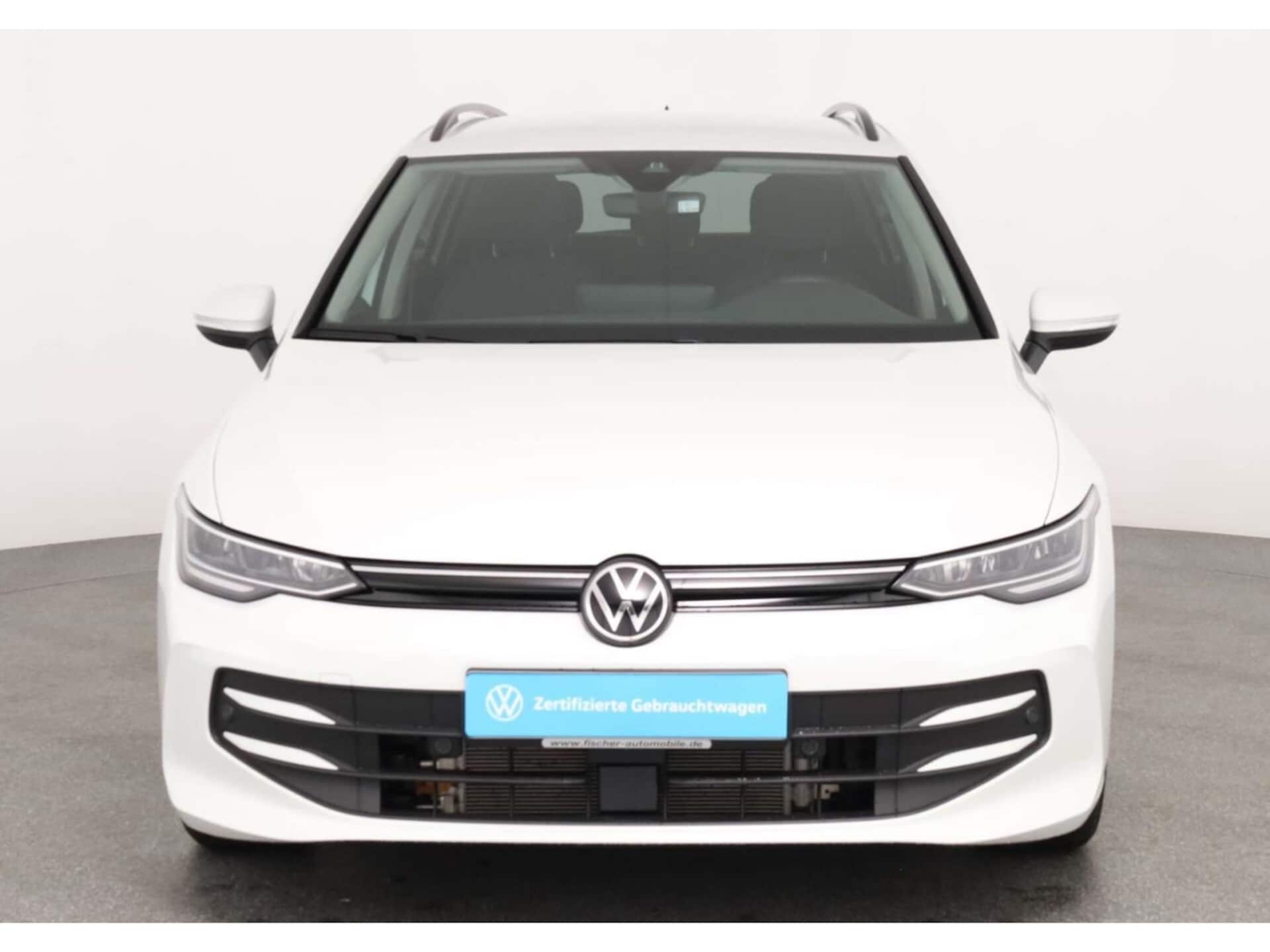 Volkswagen Golf Variant Life