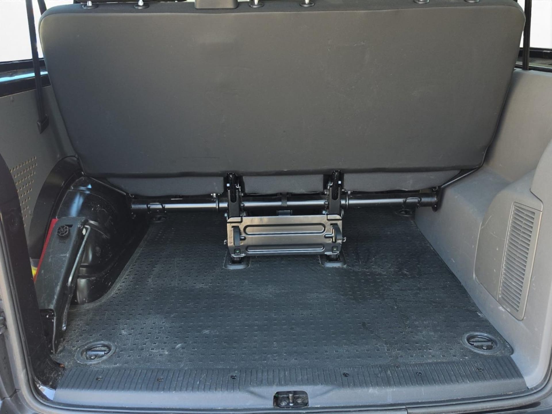 Volkswagen T6.1 Transporter Kombi kurzer Radstand