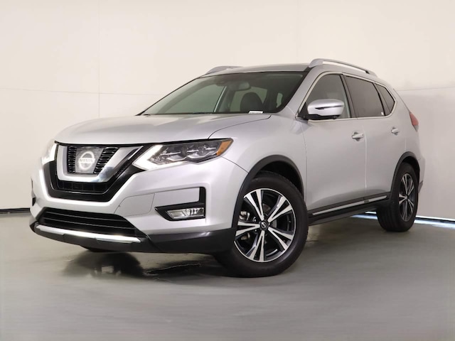2017 Nissan Rogue SL FWD photo