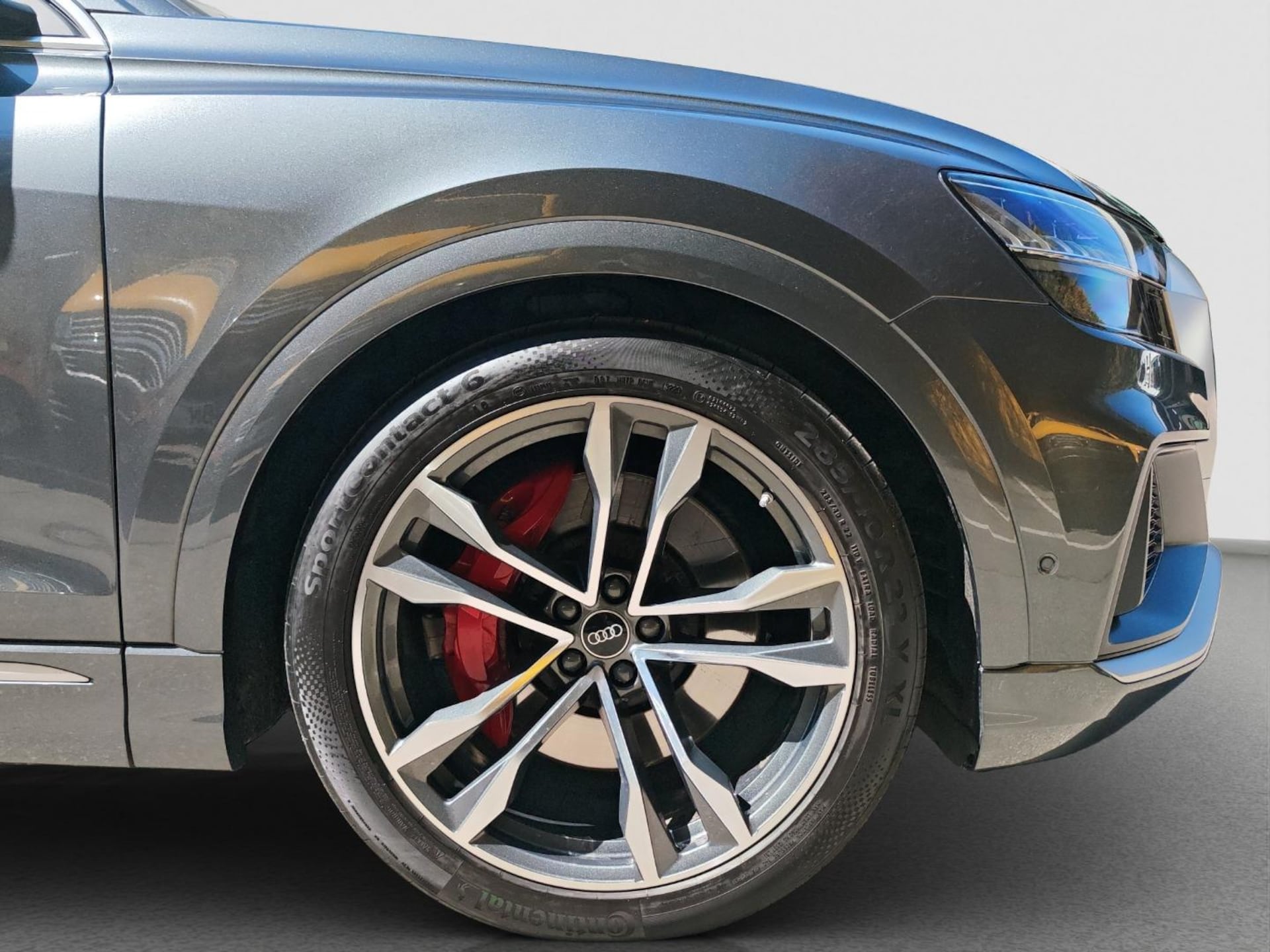 Audi SQ8 SUV