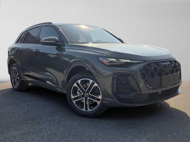 Photo of 2025 Audi Q5
