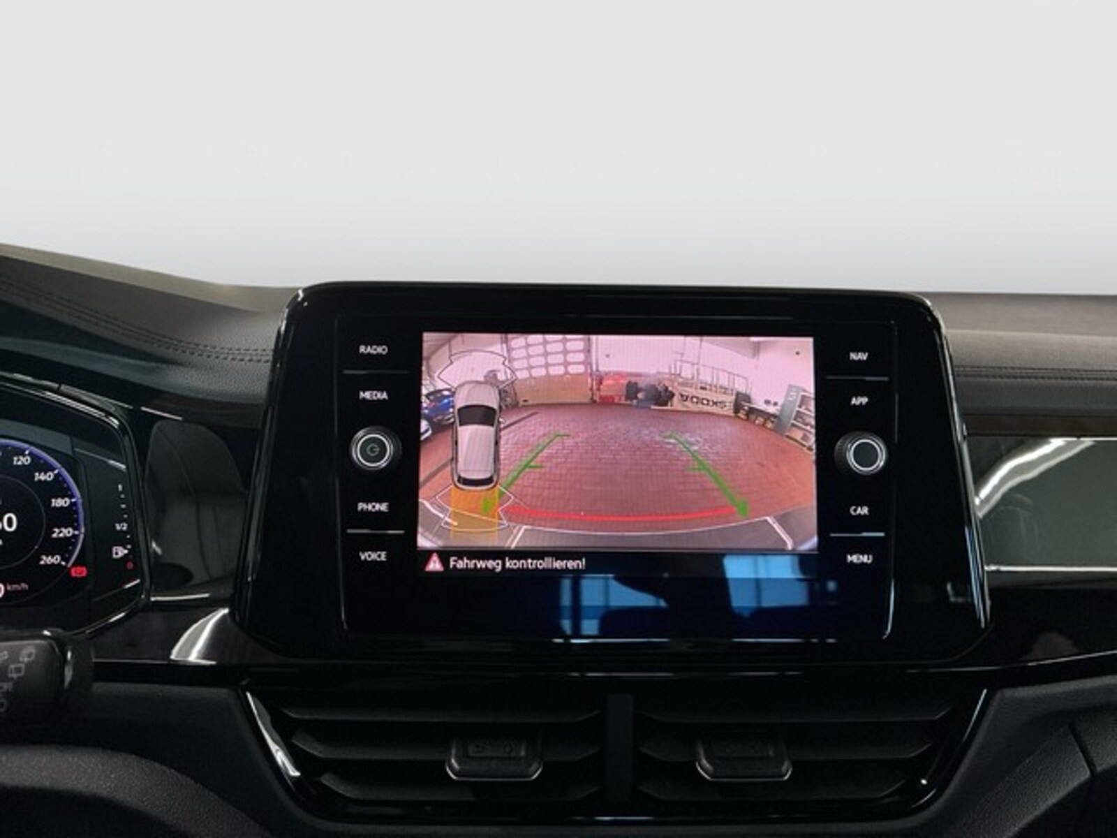 Volkswagen T-Roc – Bild 13