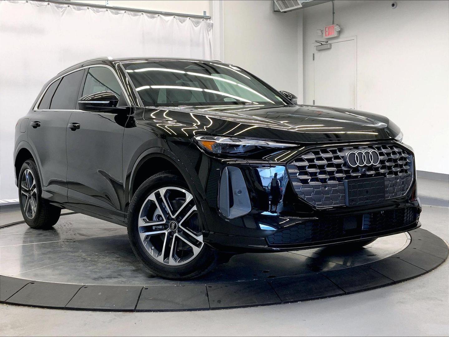 2025 Audi Q5 40 Premium's photo