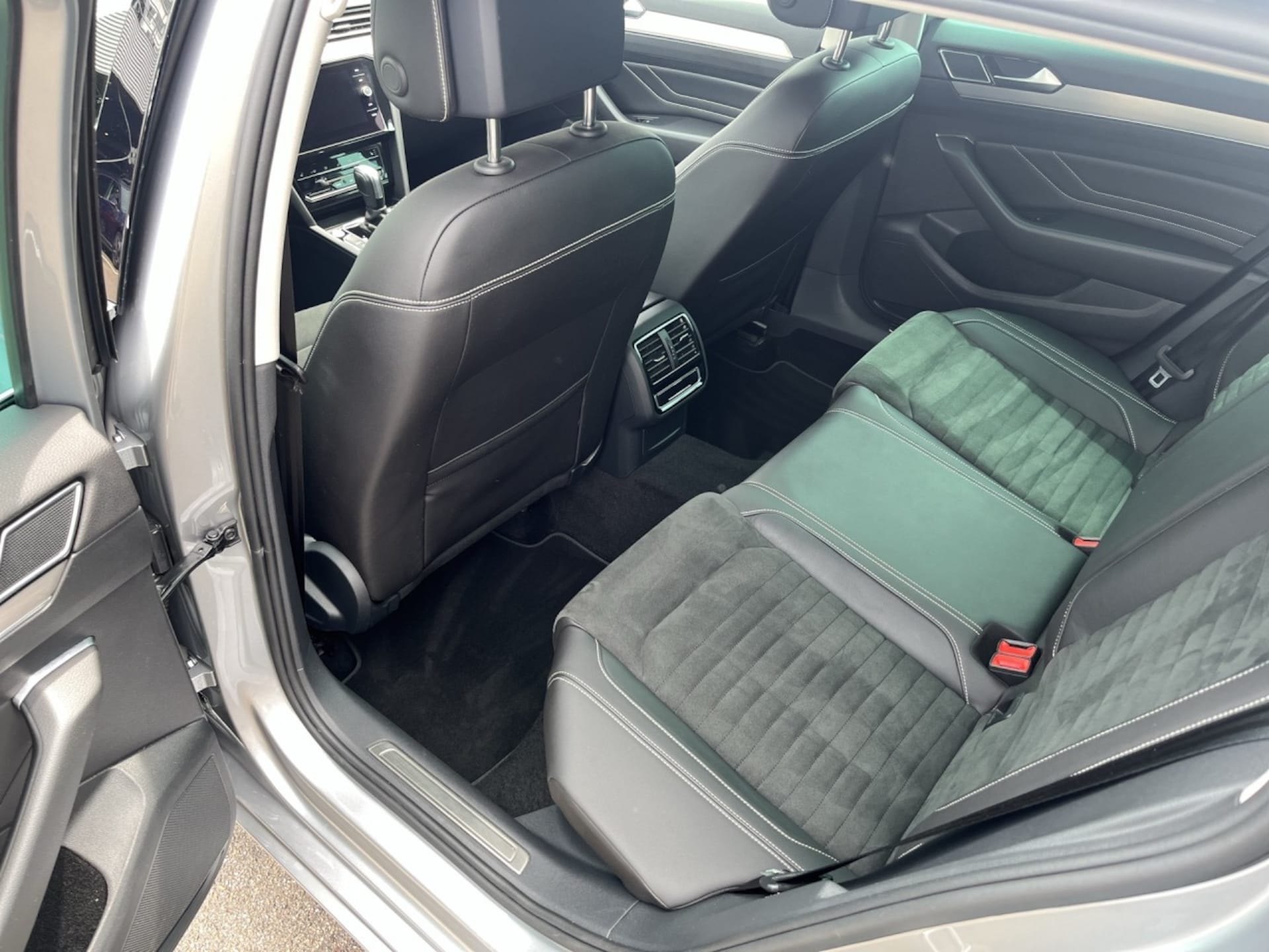 Volkswagen Passat Variant Elegance