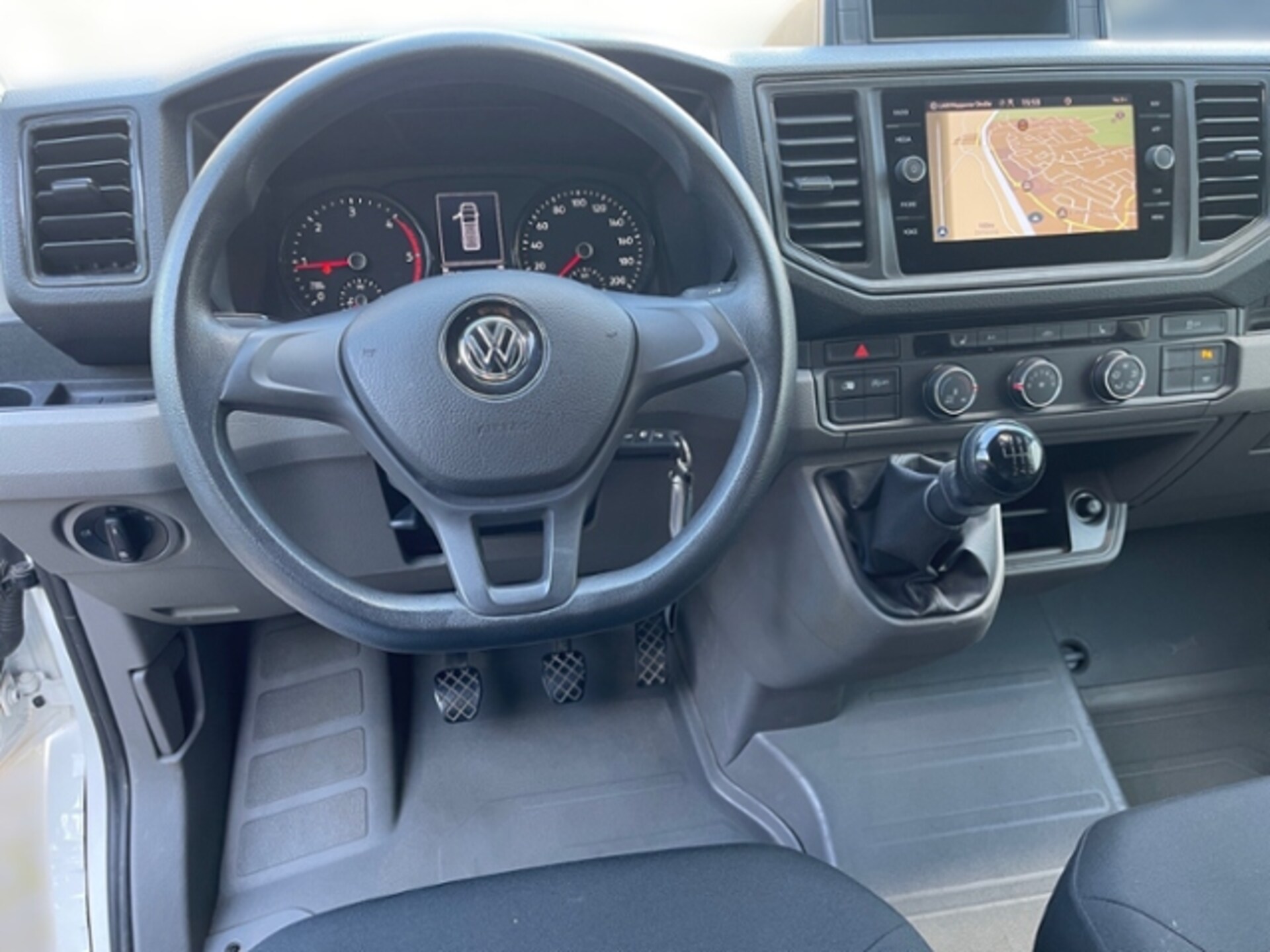 Volkswagen Crafter Kasten mittlerer Radstand