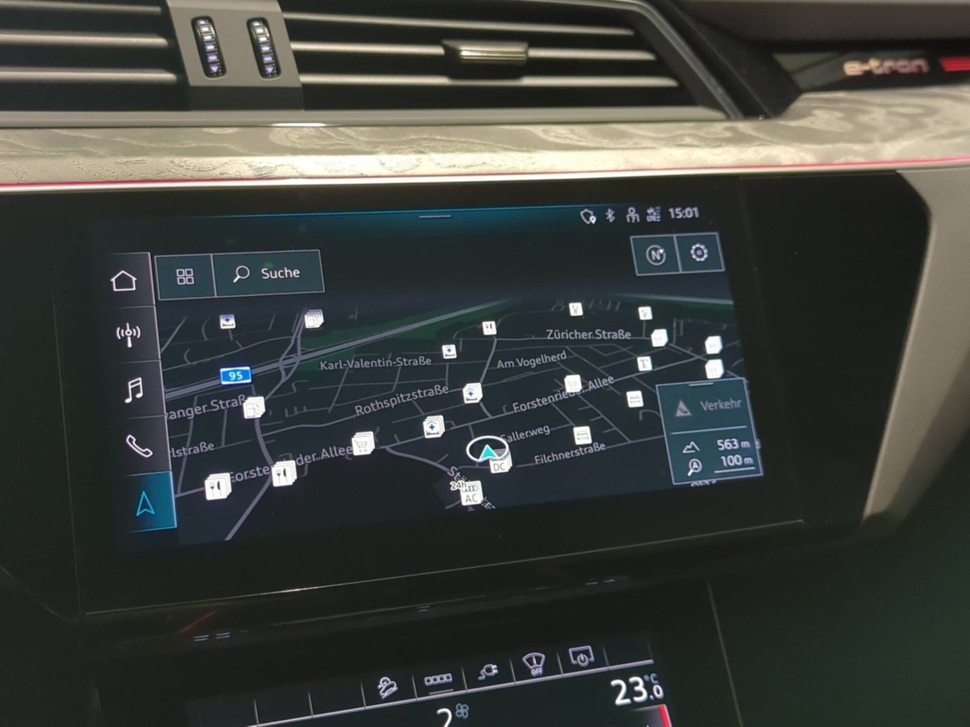 Audi e-tron S line