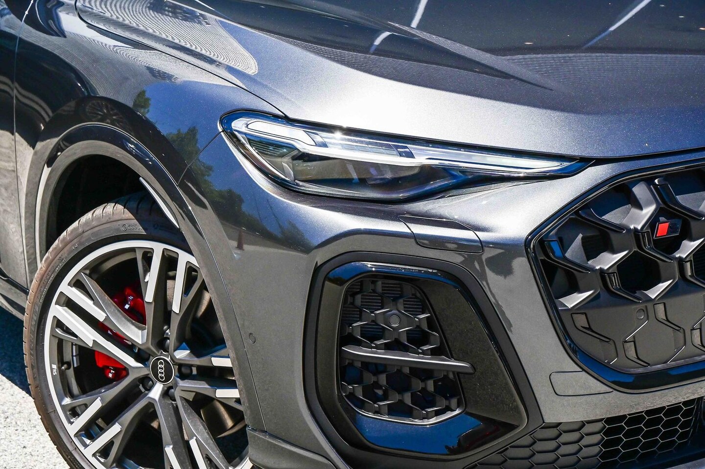 Image about Audi SQ5 SUV TFSI 270 kW edition one