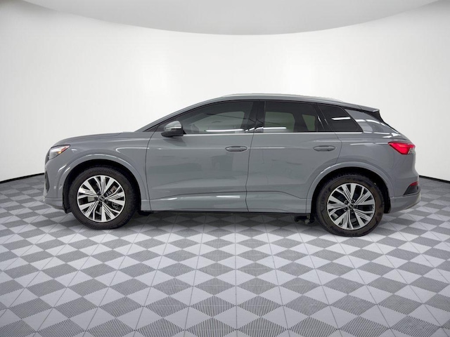 Used 2024 Audi Q4 e-tron Premium Plus with VIN WA1BCBFZ5RP025962 for sale in Houston, TX