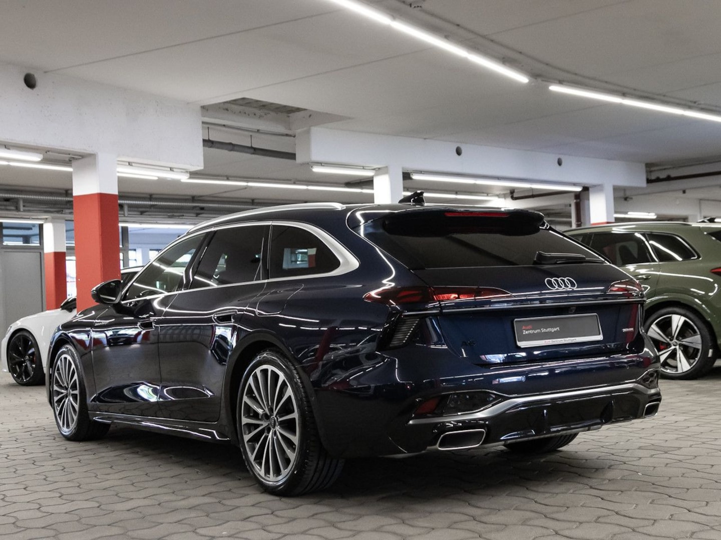 Bild über Audi A6 Avant e-hybrid e-hybrid quattro 220 kW S tronic - für weitere Informationen kontaktieren Sie den Audi Partner