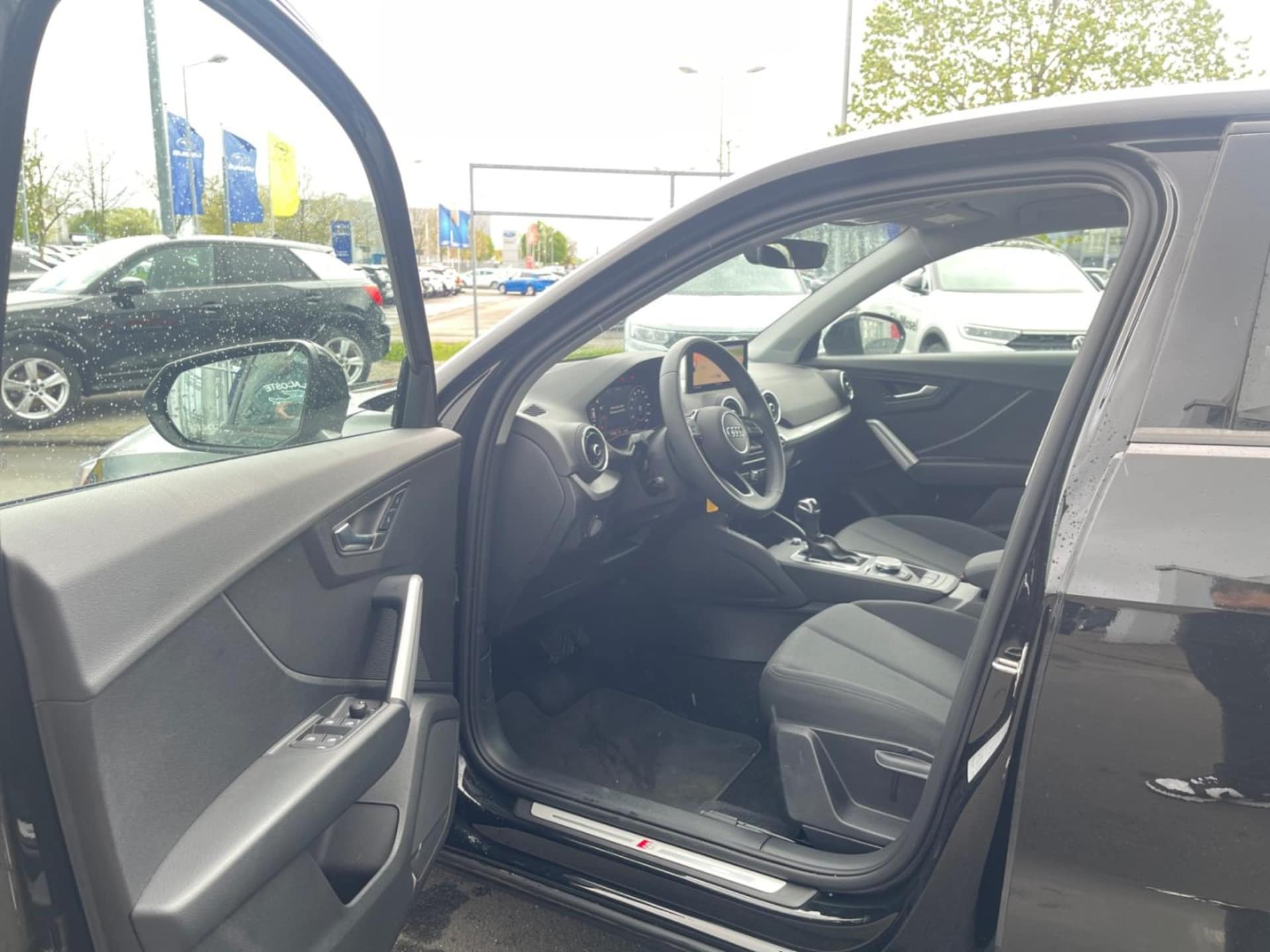 Audi Q2 S line