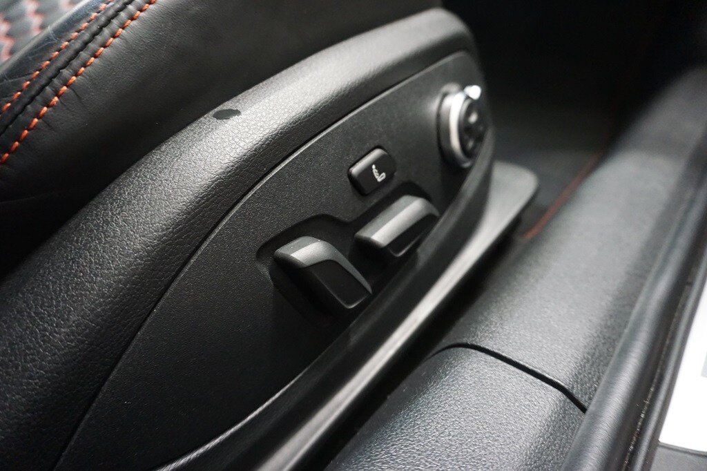 Bild som visar&nbsp;Audi RS 4 Avant&nbsp;RS 4 Avant 450 hk tiptronic - för mer information kontakta din Audi Partner