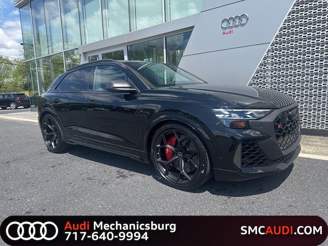 2026 Audi RS Q8 SUV performance