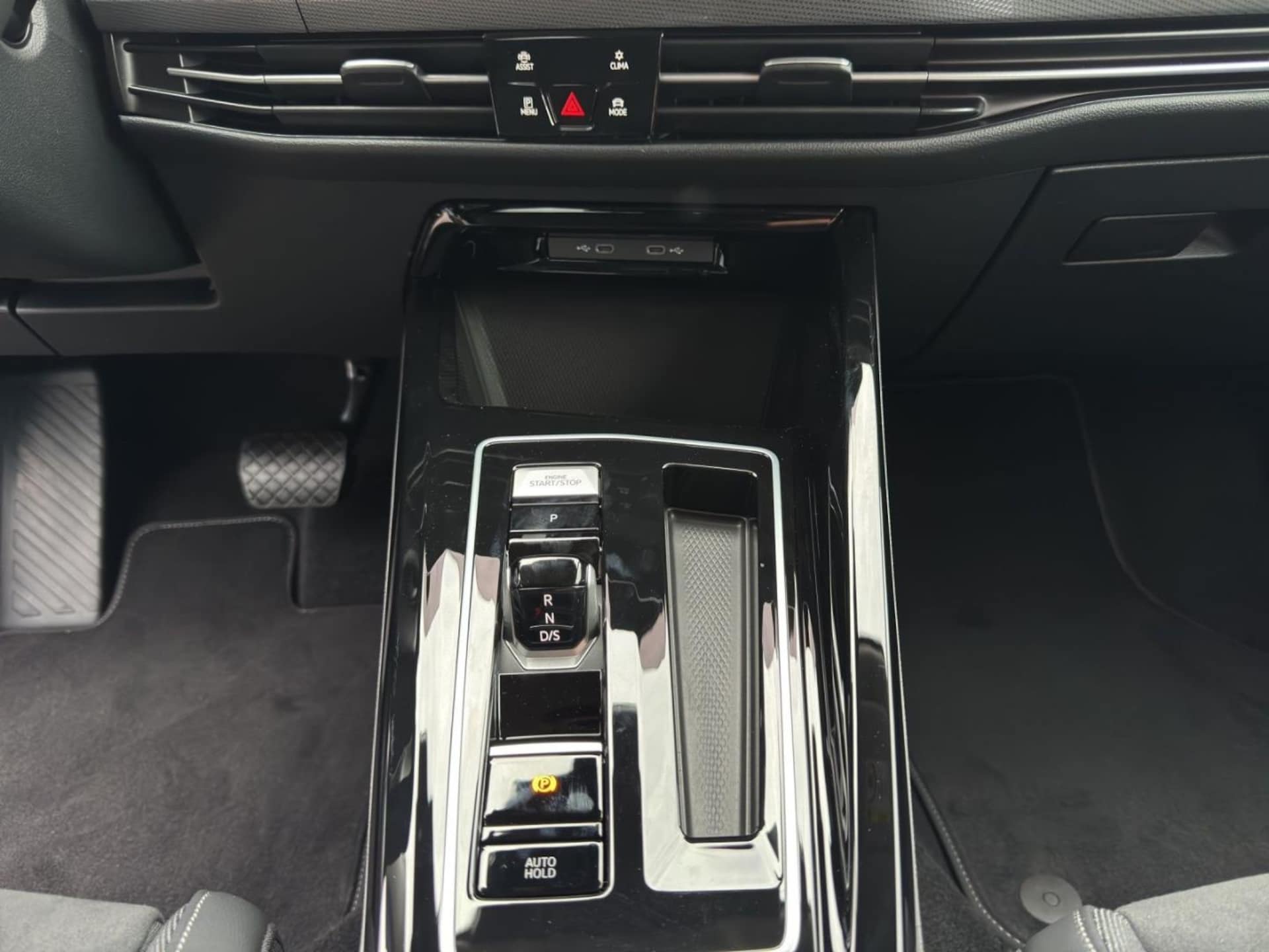 Volkswagen Golf Style