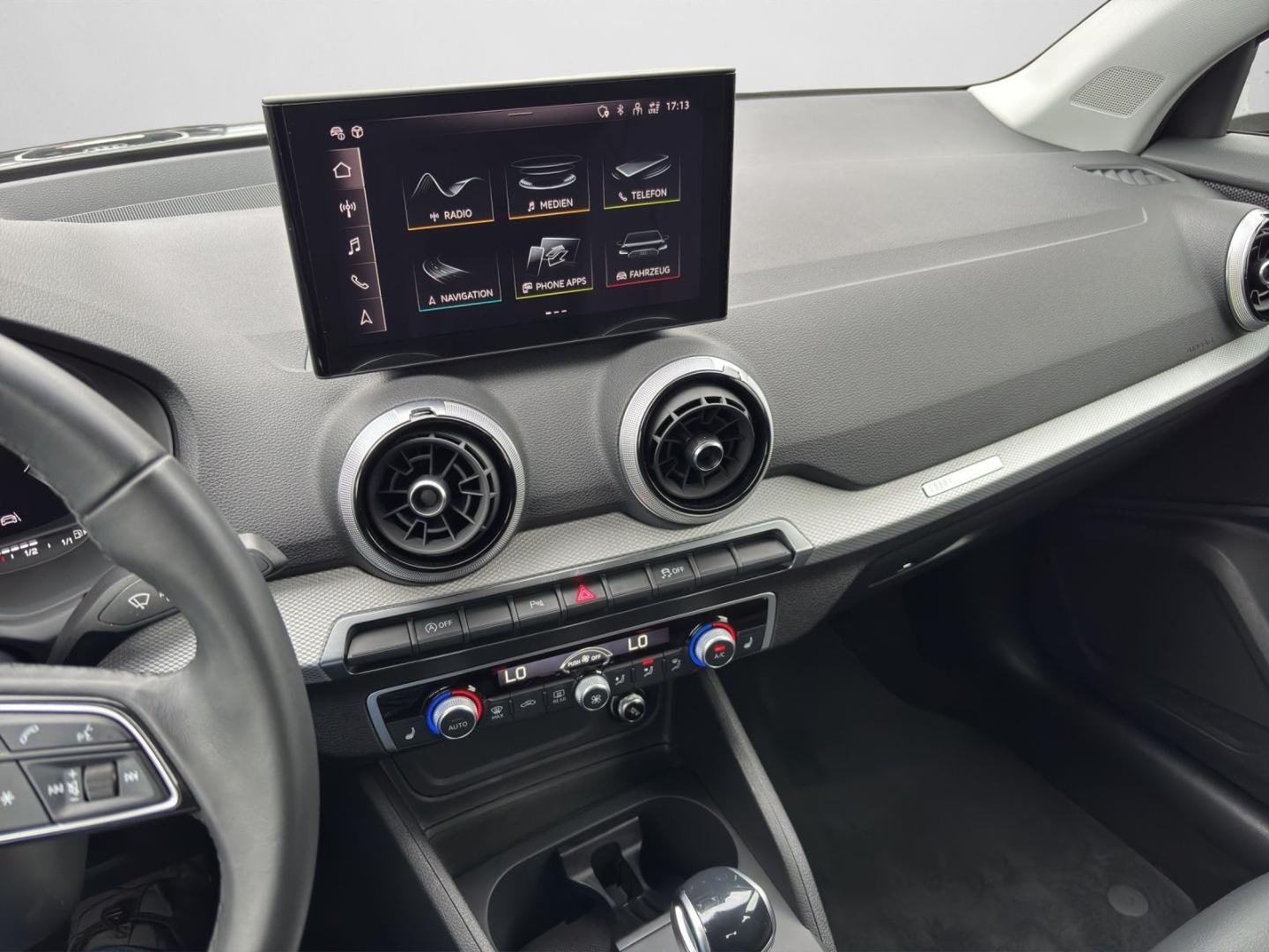 Bild über Audi Q2 advanced 35 TFSI S tronic - für weitere Informationen kontaktieren Sie den Audi Partner