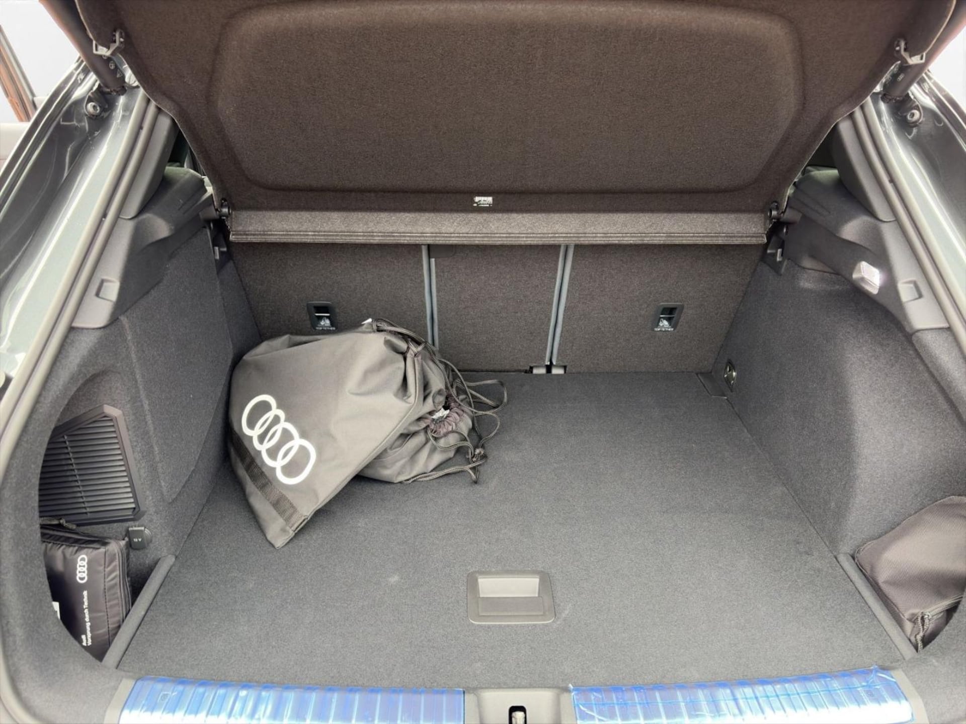 Audi Q3 SUV e-hybrid