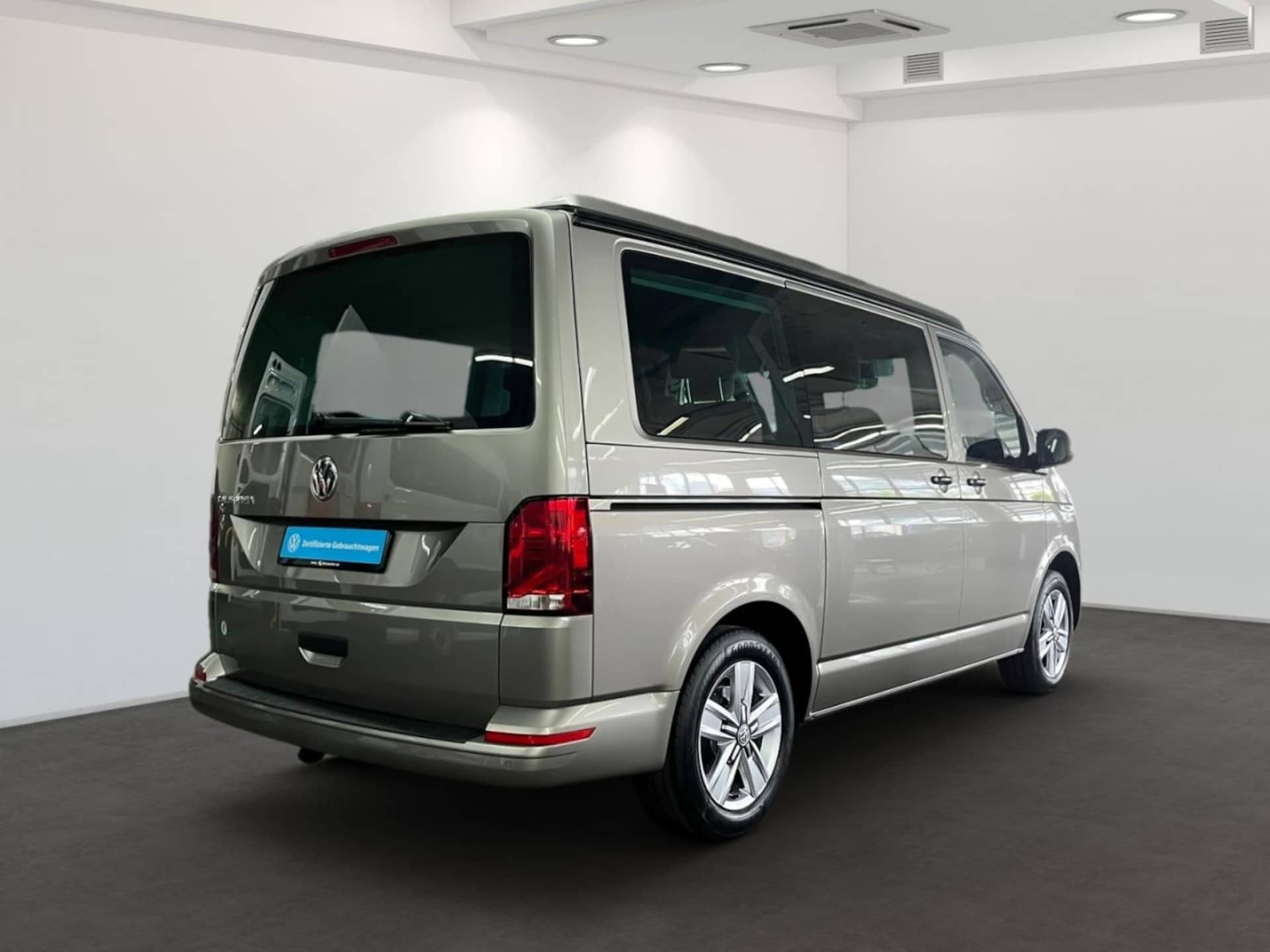 Volkswagen T6.1 California Beach