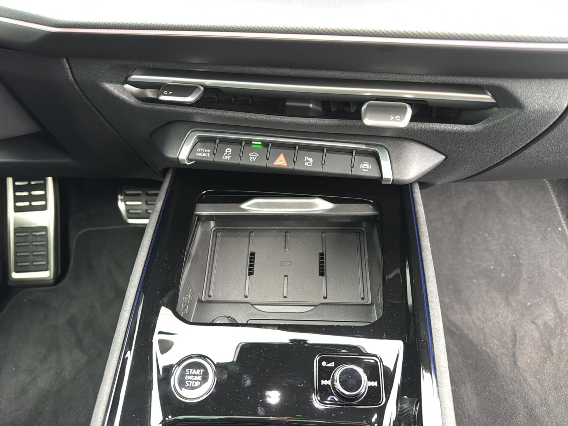 Audi Q3 SUV e-hybrid