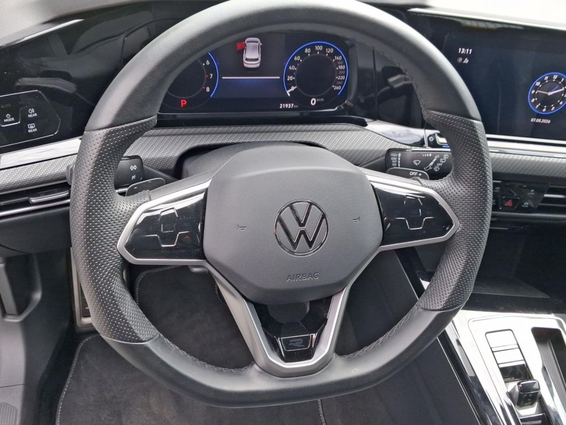 Volkswagen Golf R-Line