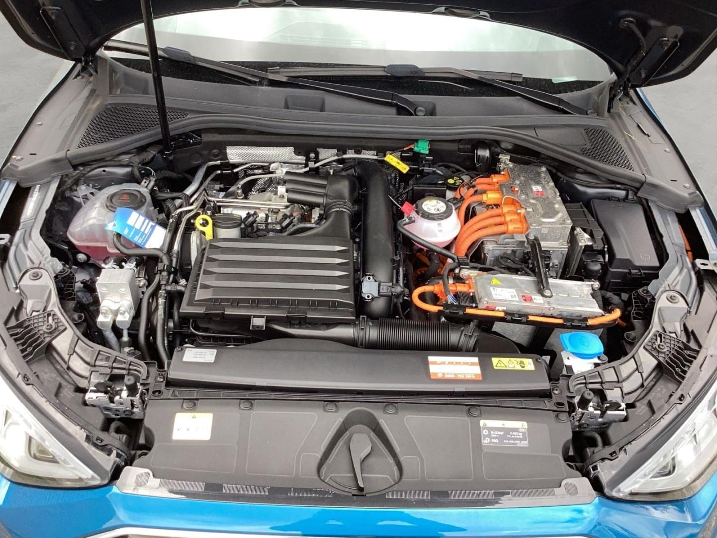 Bild über Audi A3 Sportback TFSI e advanced 40 TFSI e S tronic - für weitere Informationen kontaktieren Sie den Audi Partner