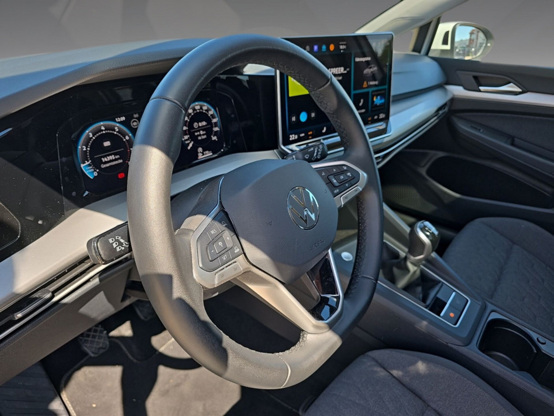 Volkswagen Golf Life