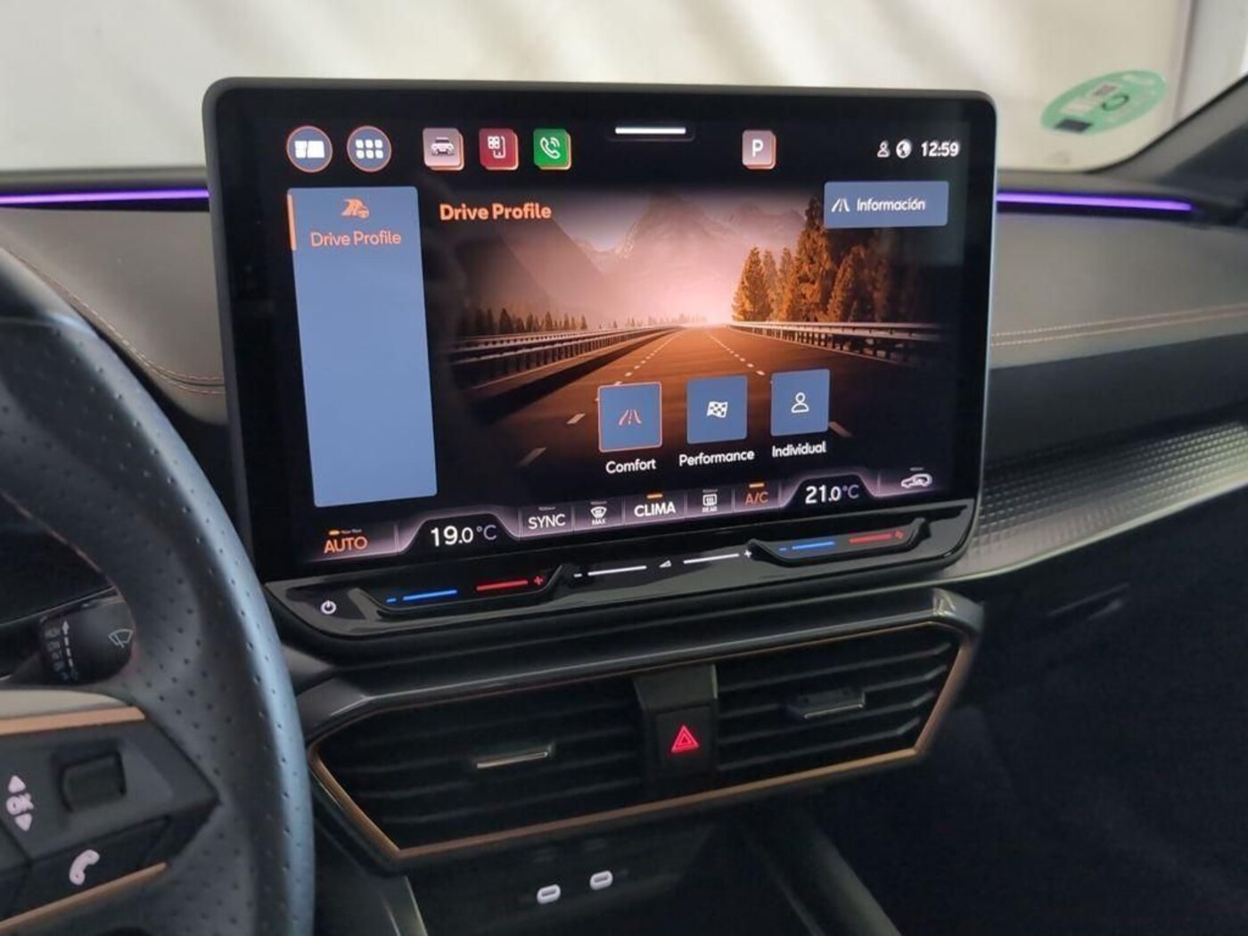 CUPRA Leon León 1.5 TSI e-Hybrid DSG 150 kW (204 CV) — photo 18