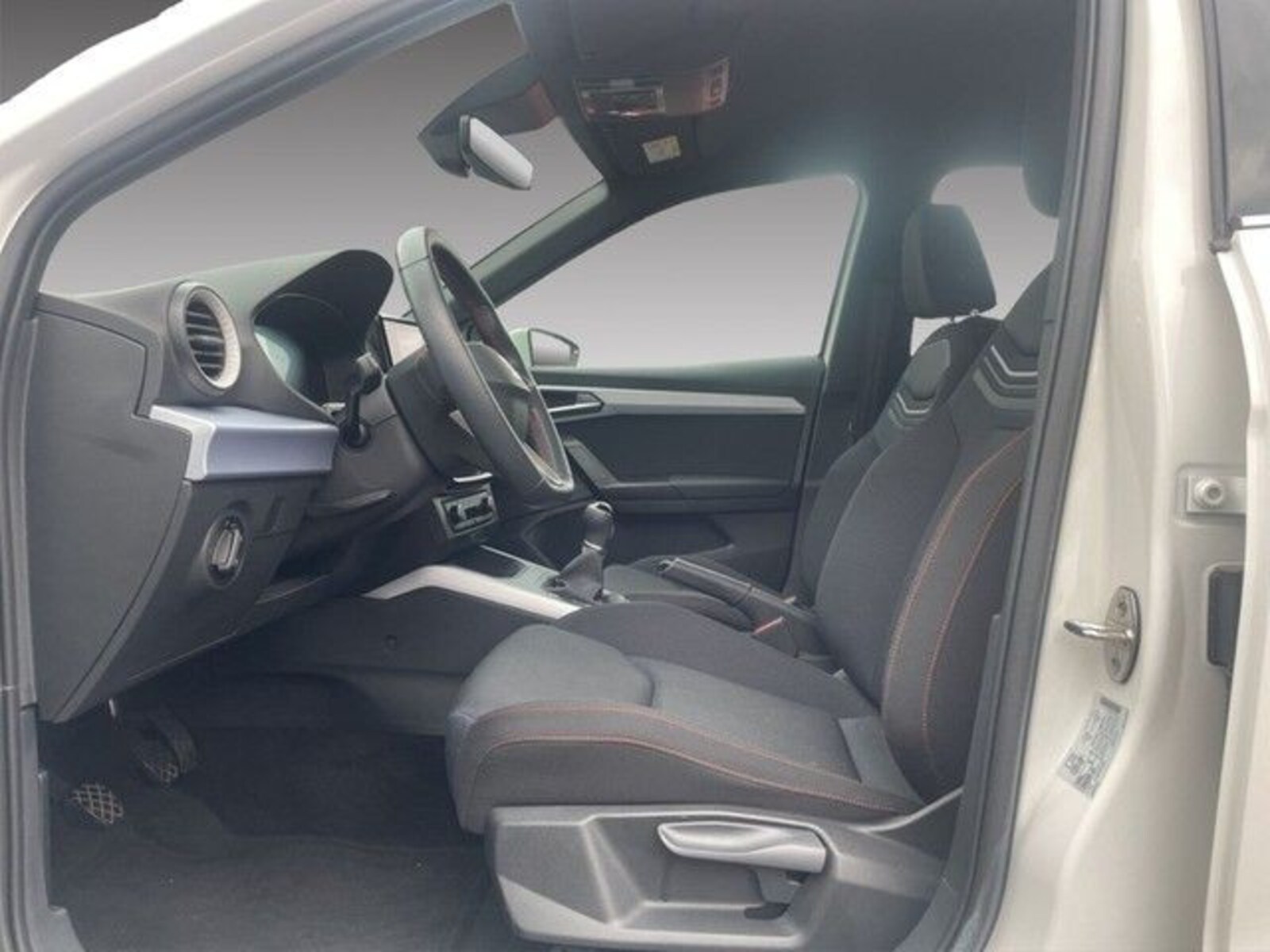 SEAT Arona – Bild 16