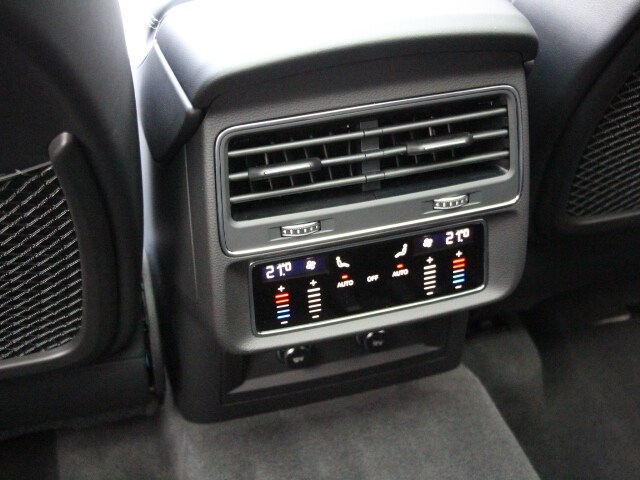 Image about Audi Q8 55 TFSI quattro S line 250(340) kW(PS) tiptronic
