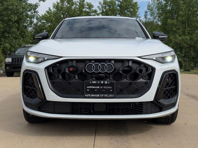 2026 Audi SQ5 Premium Plus - Photo 9
