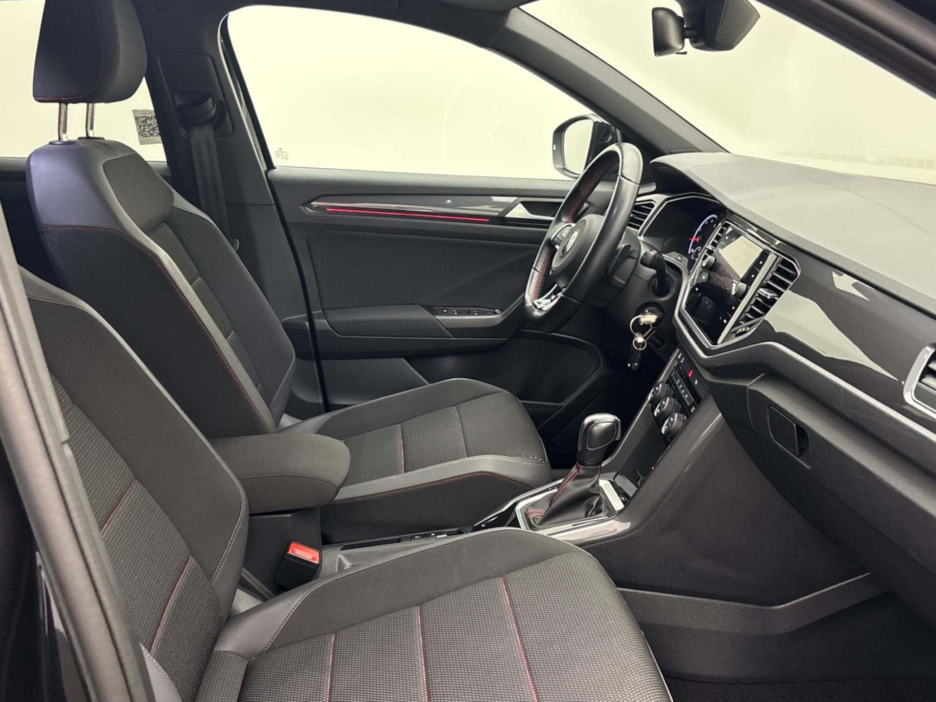 Volkswagen T-Roc Sport