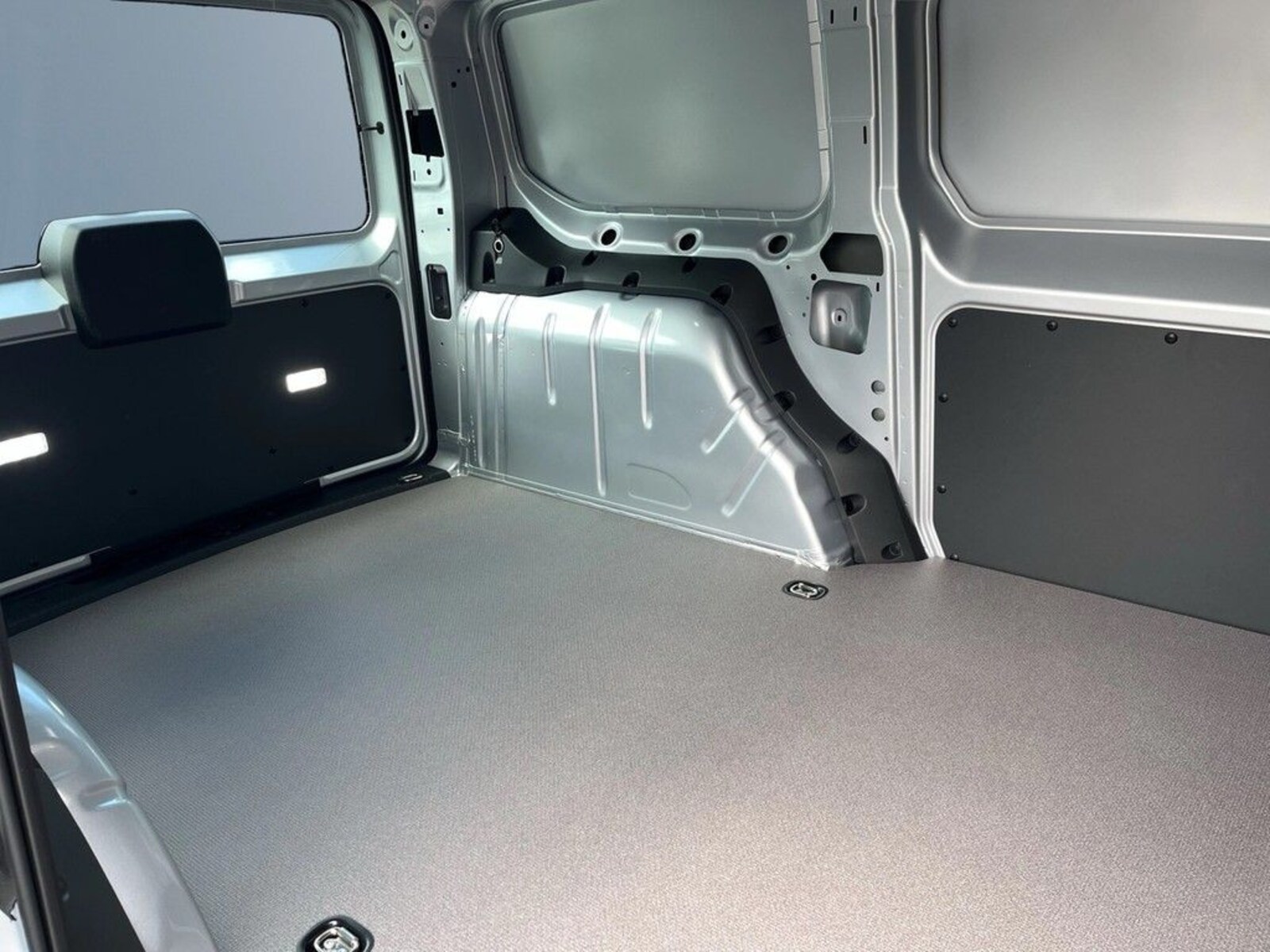 Volkswagen Caddy Maxi Cargo – Bild 18