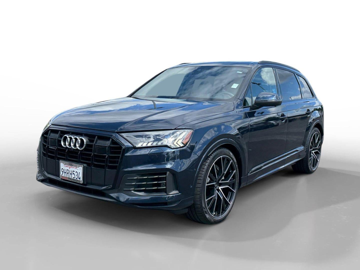 2023 Audi Q7 55 Prestige quattro Tiptronic's photo