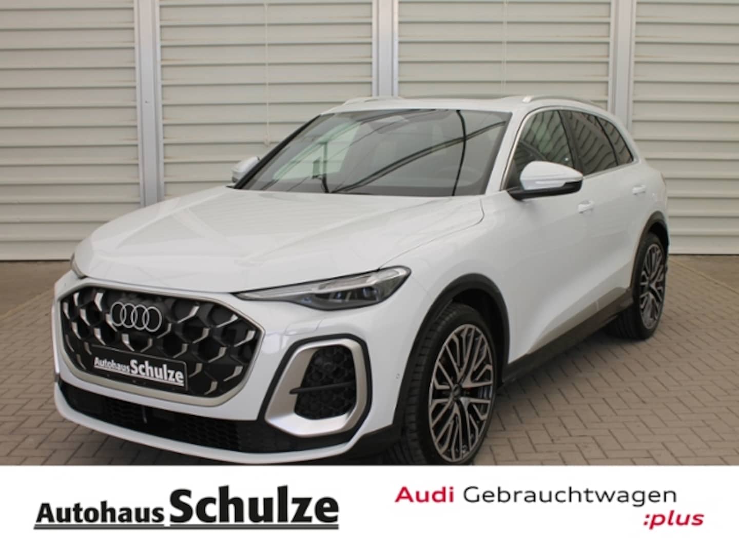 Bild über Audi SQ5 SUV TFSI 270 kW S tronic - für weitere Informationen kontaktieren Sie den Audi Partner
