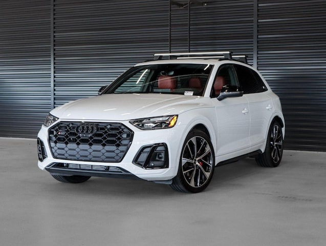 2023 Audi SQ5 Premium Plus