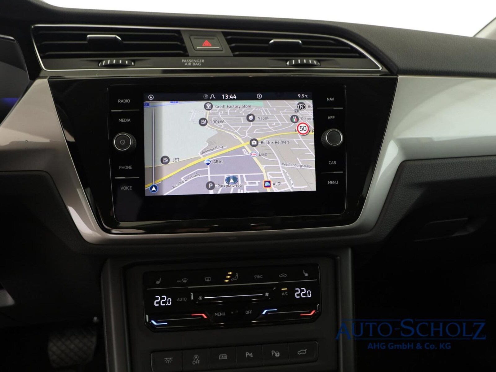 Volkswagen Touran – Bild 7