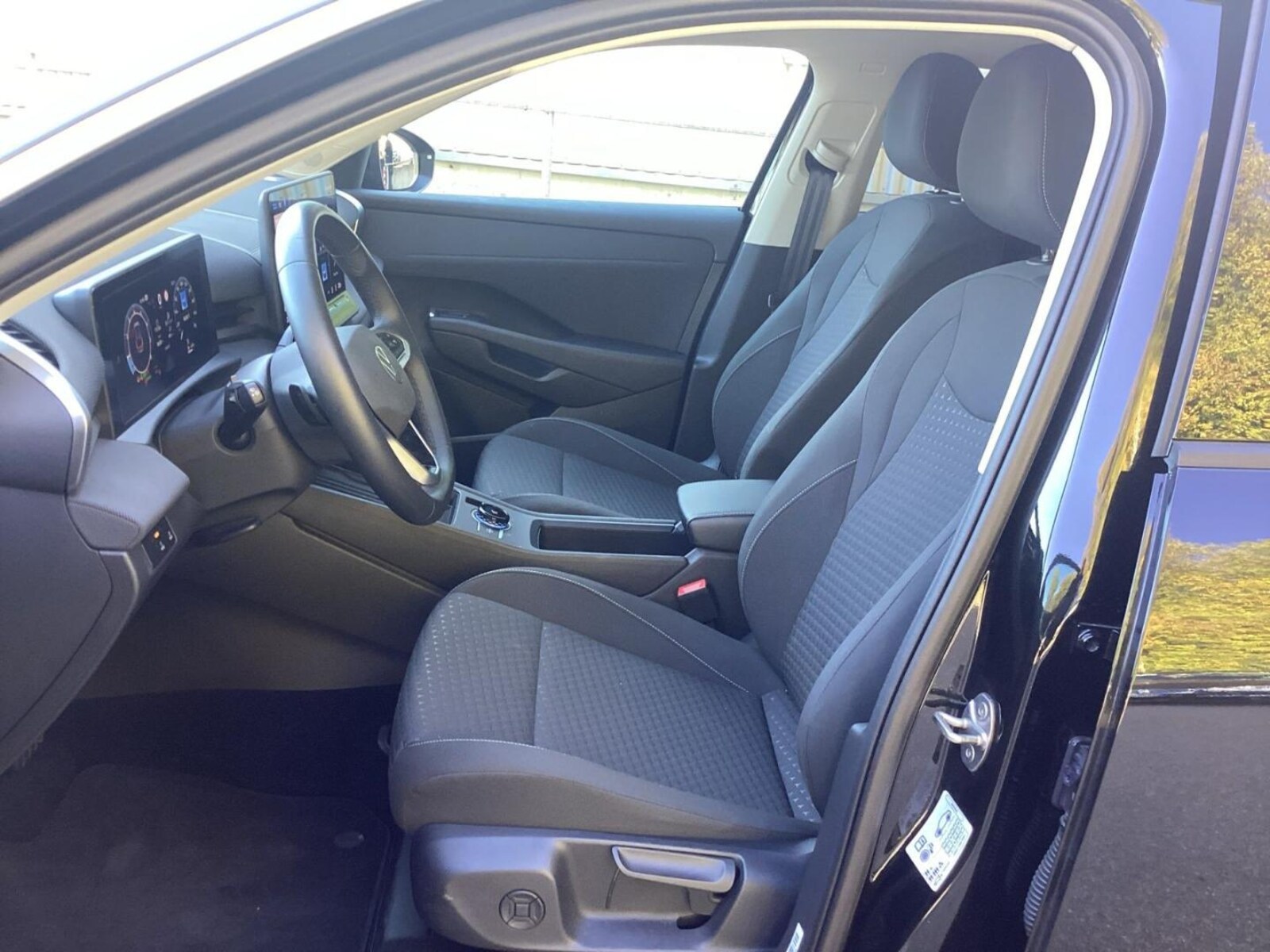 Volkswagen T-Roc – Bild 10