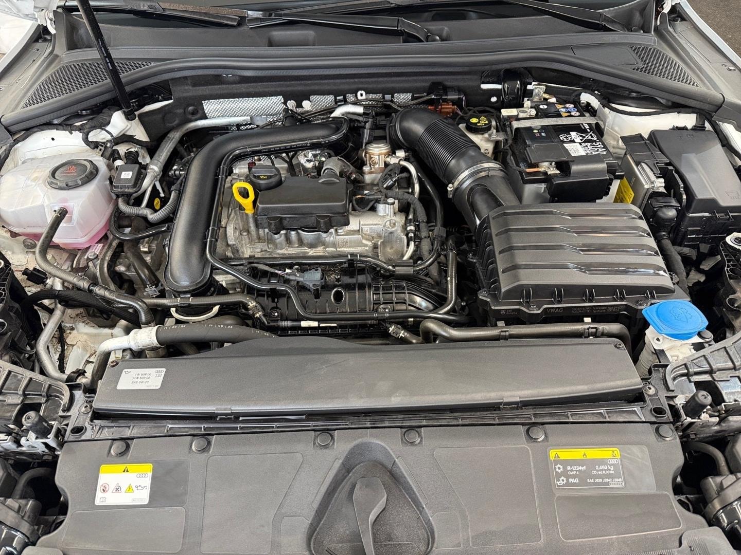 Bild über Audi A3 Sportback 30 TFSI S tronic - für weitere Informationen kontaktieren Sie den Audi Partner