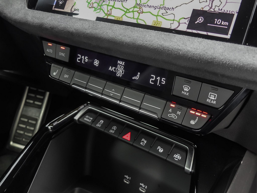 Image about Audi RS 3 Sportback TFSI quattro S tronic