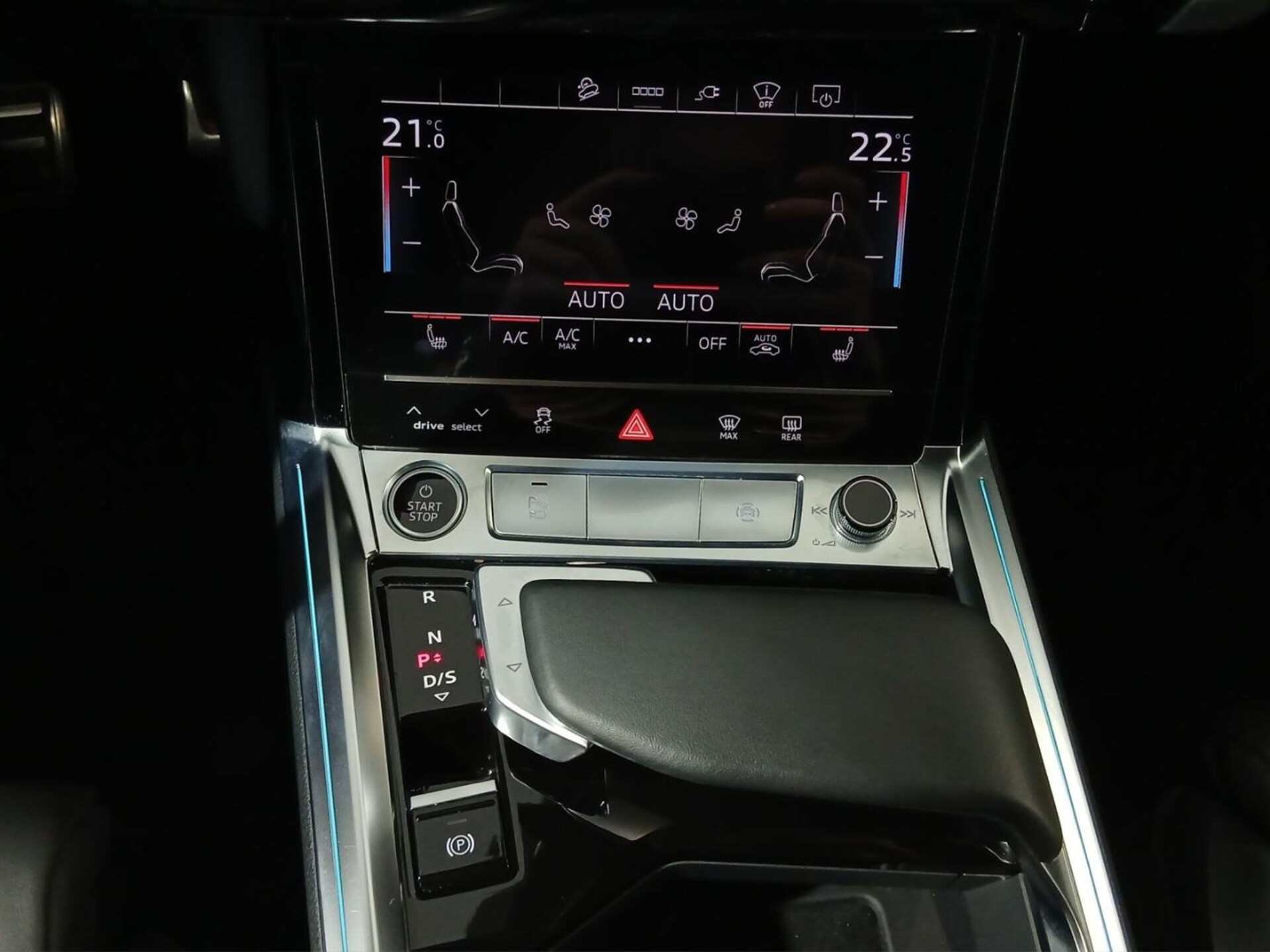 Audi Q8 e-tron S line