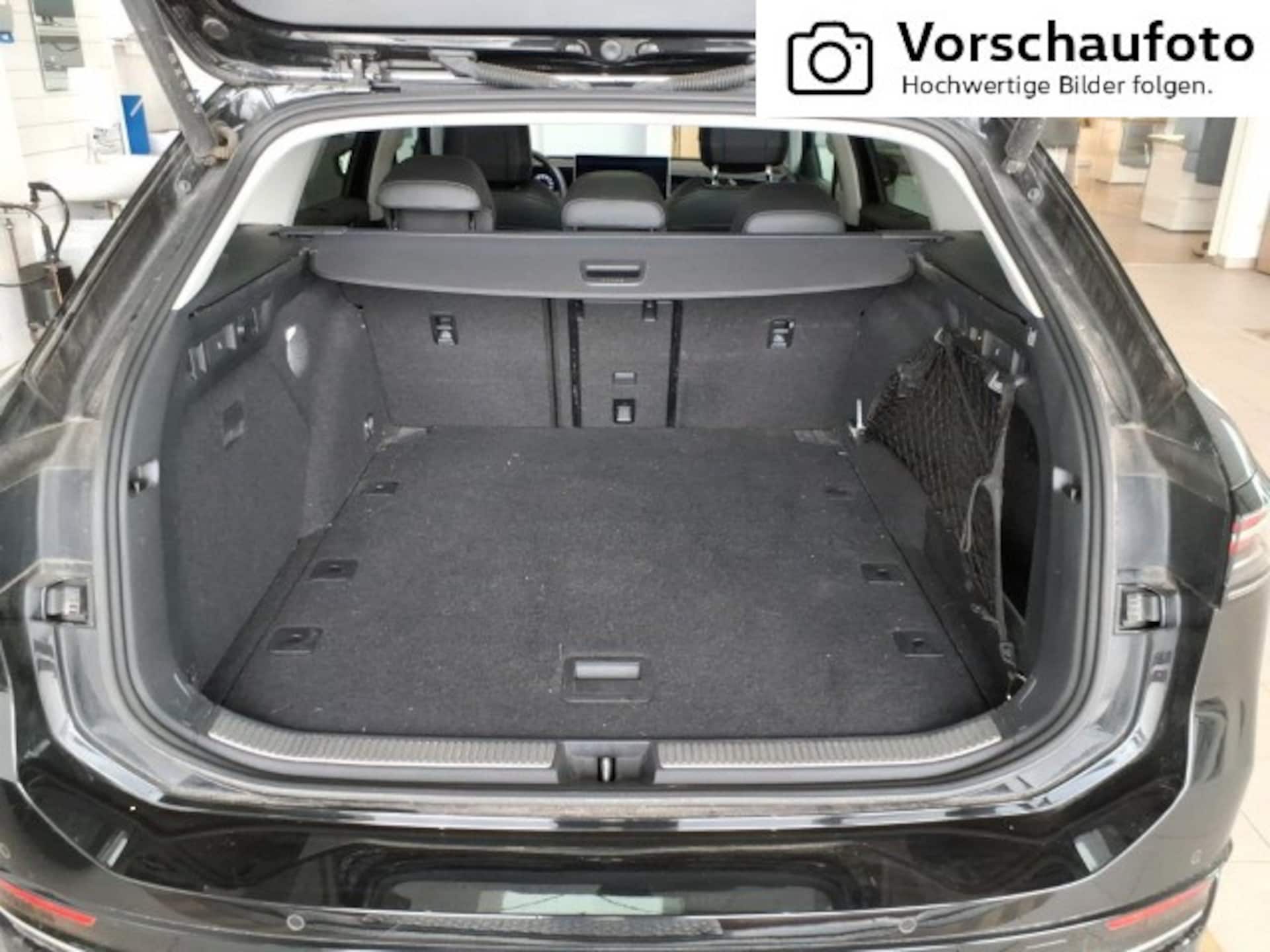Volkswagen Passat Elegance